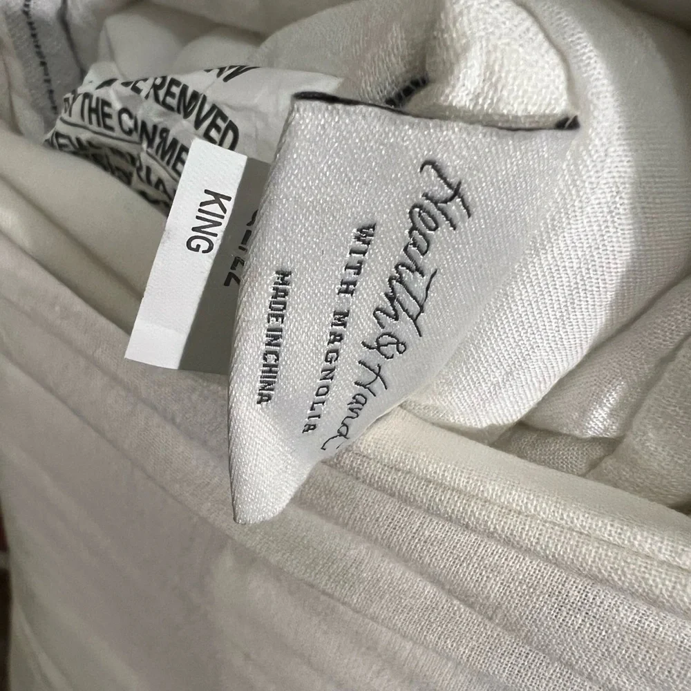 Brand New Magnolia Gray King Bedding Set King size